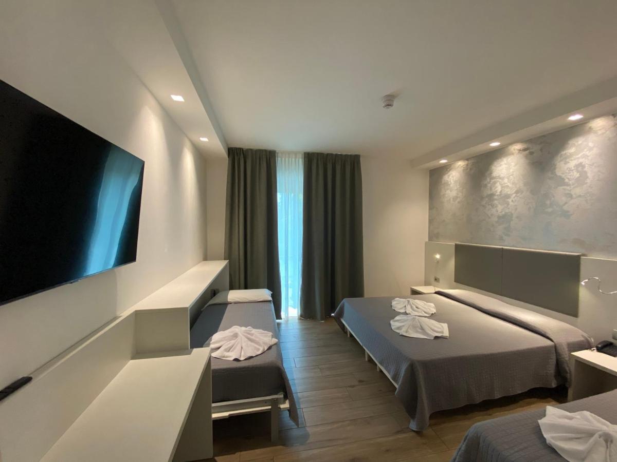 Hotel Aldebaran Lido di Jesolo Kültér fotó