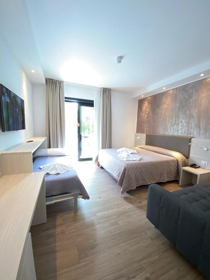 Hotel Aldebaran Lido di Jesolo Kültér fotó