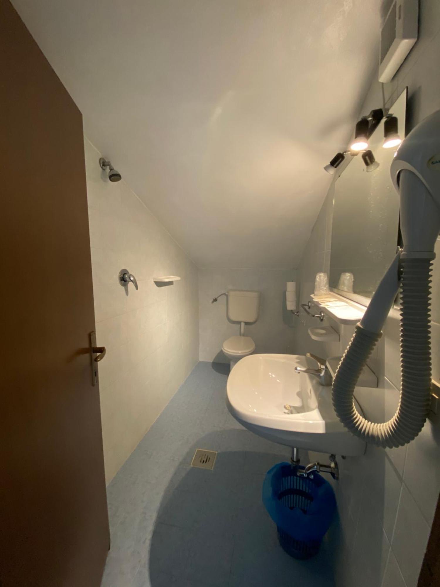 Hotel Aldebaran Lido di Jesolo Szoba fotó
